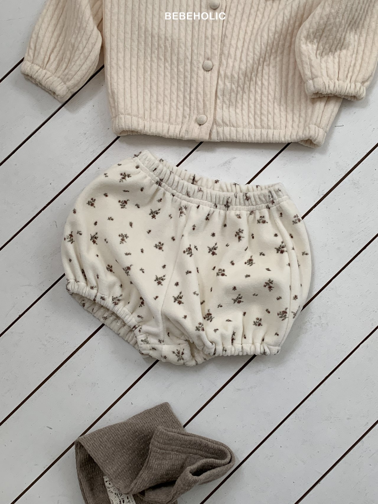 _CDQ8Z7.IKxBV1Vluna_8