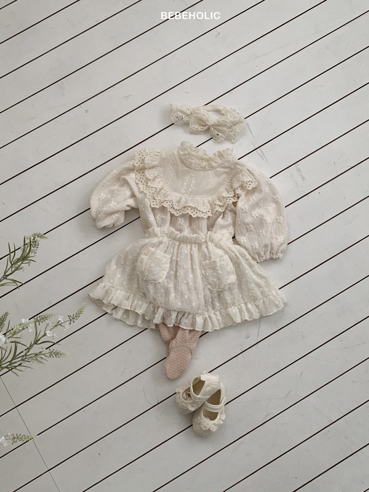 _CDQ8Z7.43vfEkfLTM9_5