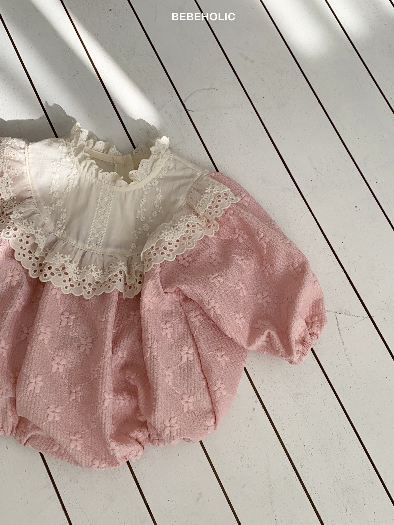 _CDQ8Z7.4OpJeWhlTM9_18