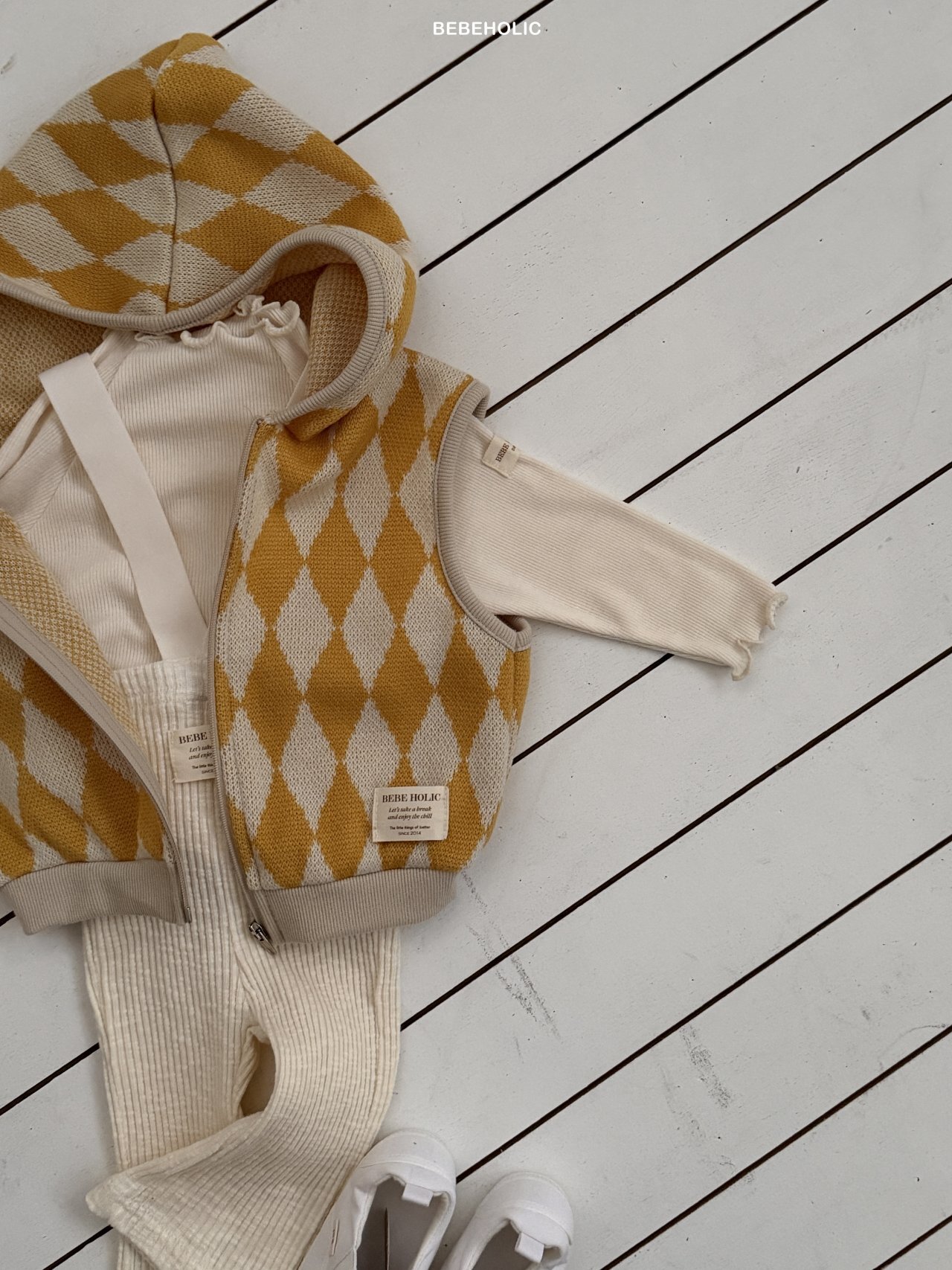 _CDQ8Z7.77rFW1upTM9_10