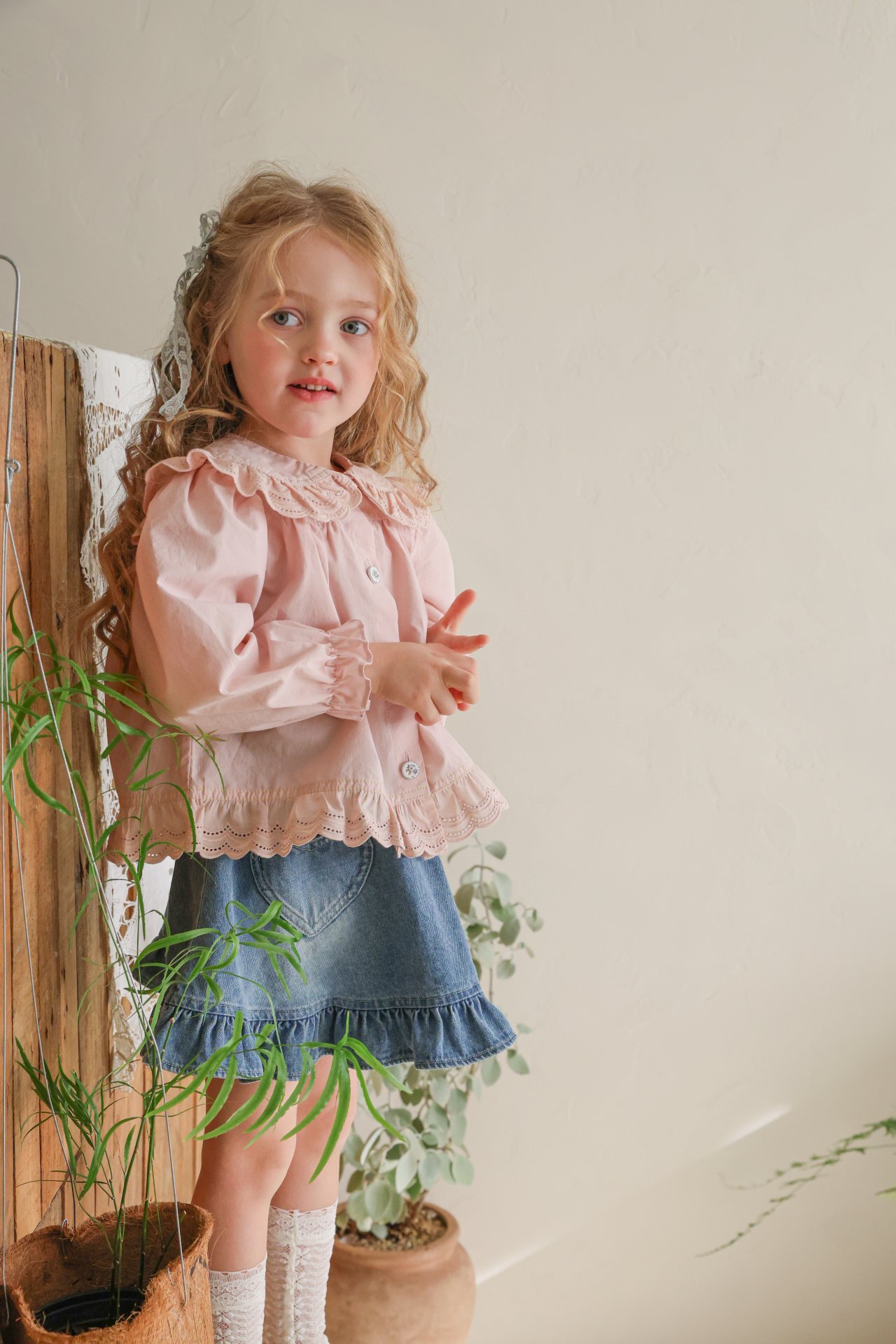 _HDEVb7.77ioLycGrM9_10