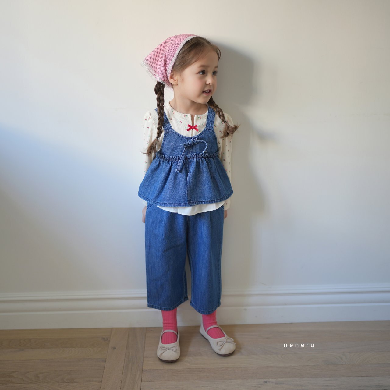 _iZKOW0.4D52UpwYuM9_2