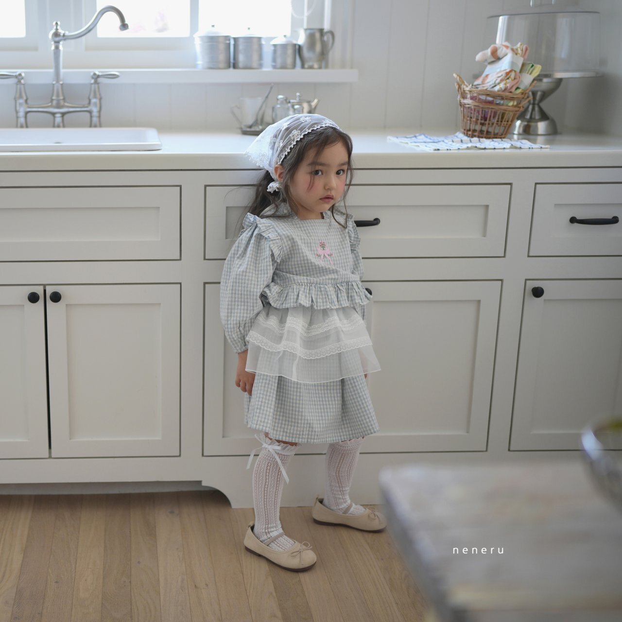 _iZKOW0.4K46JXb6VM9_5