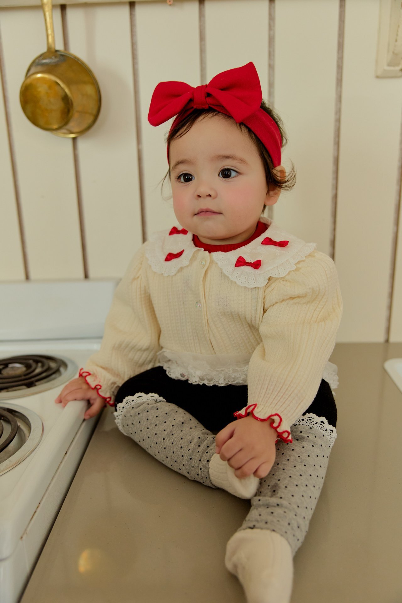 _3FDZW7.jG6DJKJMyna_3