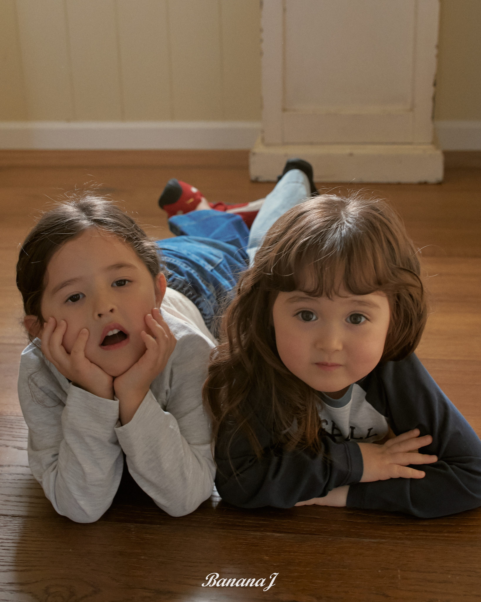 바나나제이4233