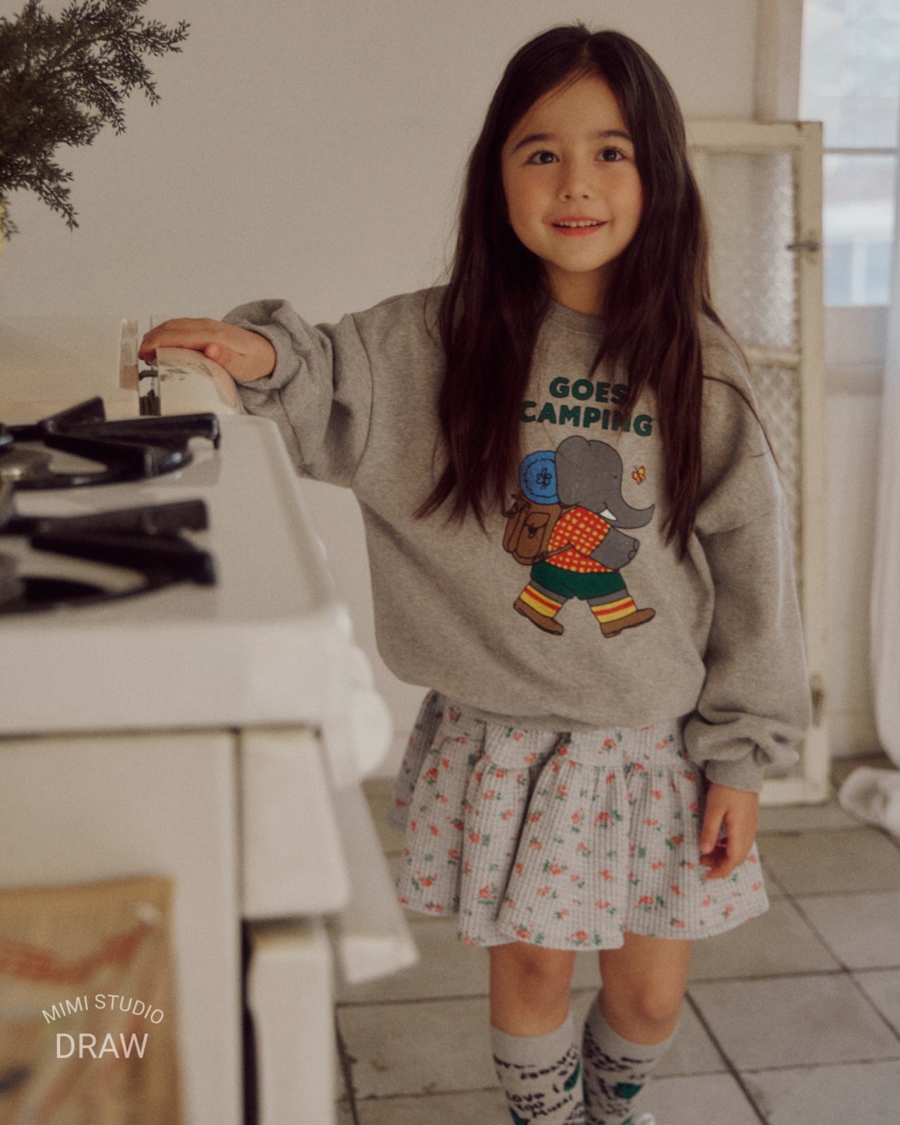 _4HR9D4.3EloWnnr7m9_4