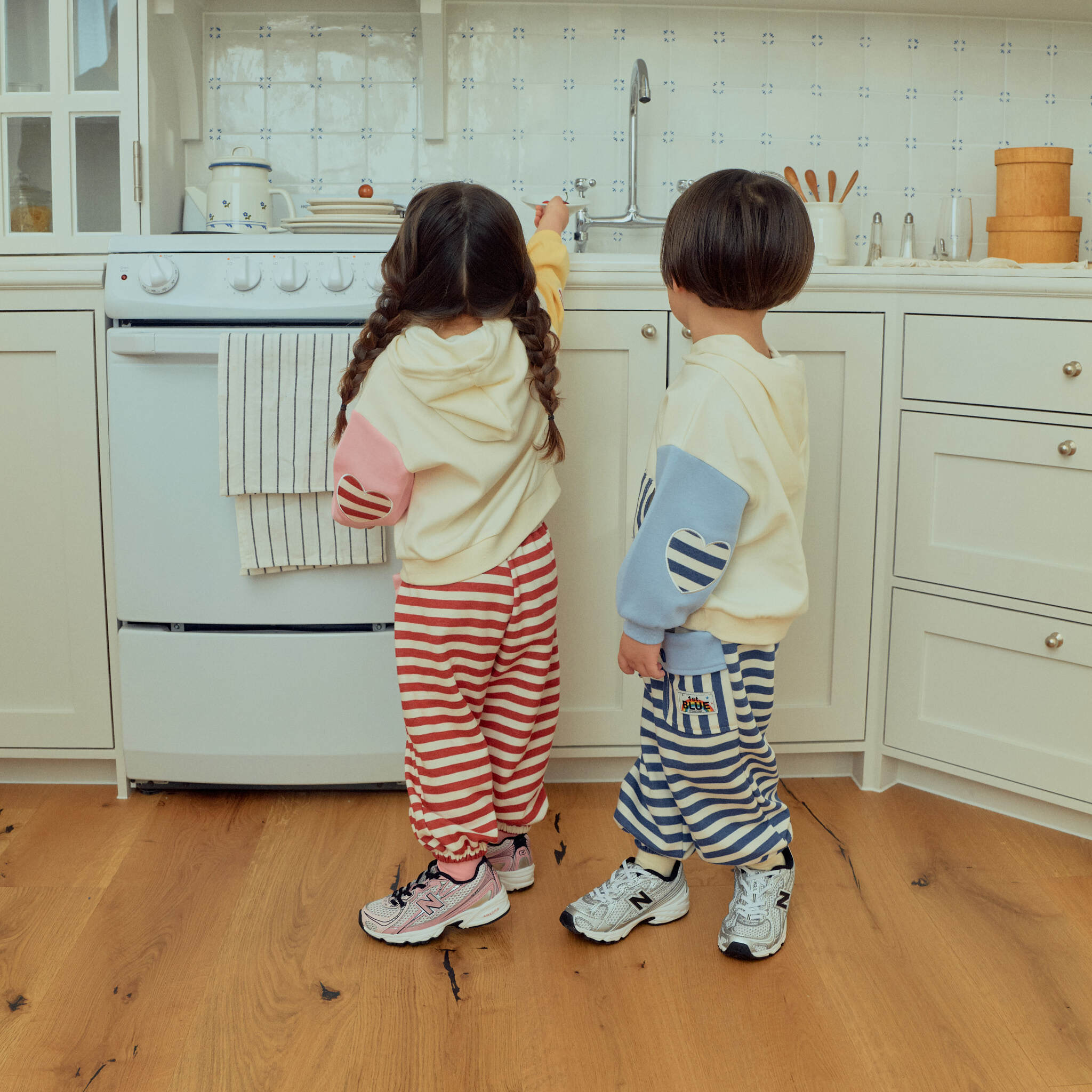 12. 팔레트후드티 (06)