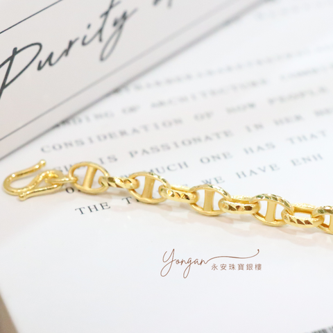 288EF559-A459-4F31-BF65-42784FC38929