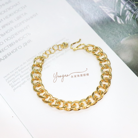 A9FD1215-9CAF-4E6B-9E49-380D0EA17651