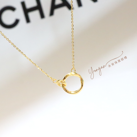 560FE57F-411E-45E6-8816-DAC1D10A5983