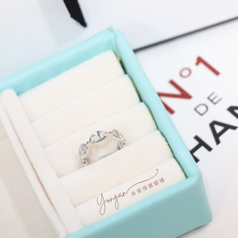 73D03F06-7A1A-4796-AD8E-5A1012EEE4FE