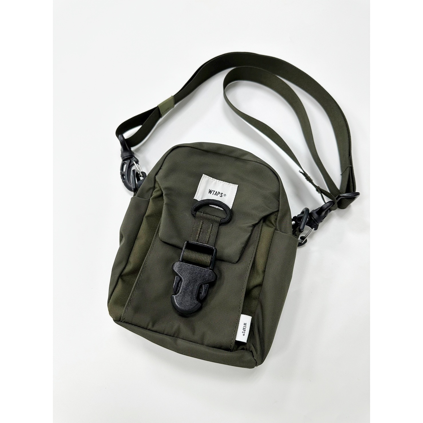 WTAPS RECONNAISSANCE POUCH POLY CORDURA® 現貨} WTAPS RECONNAISSANCE / POUCH / POLY. CORDURA®. SPE