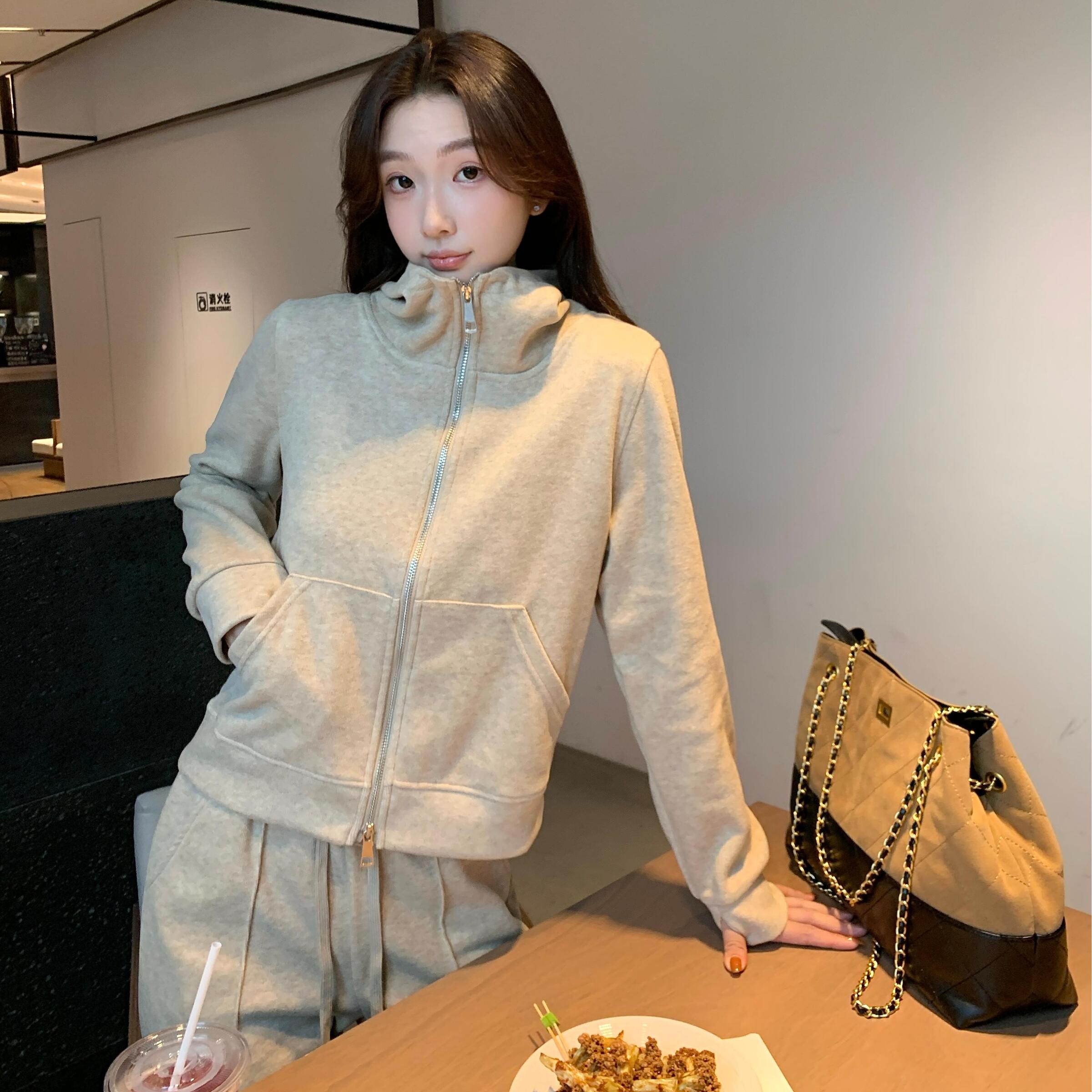 image_E9A26714-D200-4974-9002-A7954230C66E_1764009067