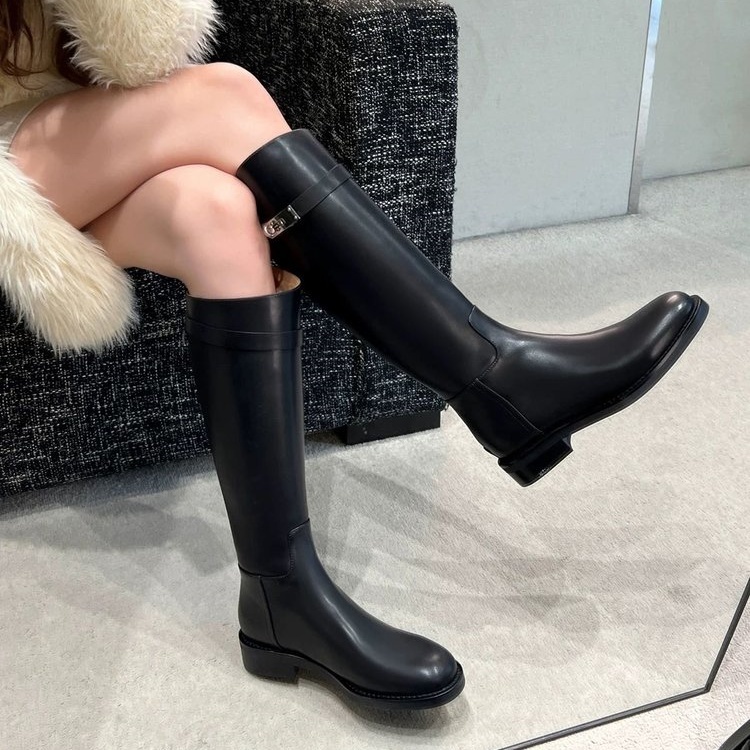 image_77AE8240-7324-4C76-80D3-C39455790871_1764393373