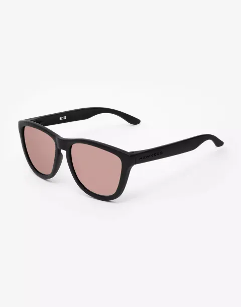 hawkers-one-polarized-black-rose-gold-hone22bktp-l1-c116a3833c849fef2e16644655725036-1024-1024