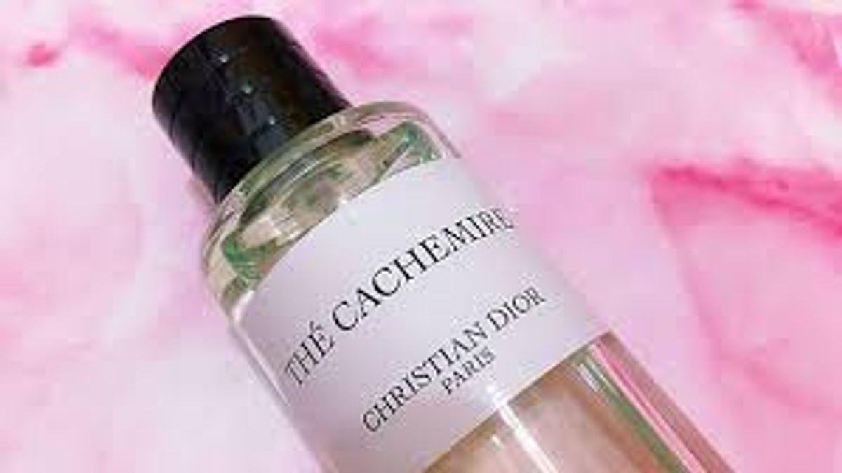 The Cachemire - A Green, Floral, Classy Masterpiece For The Ages