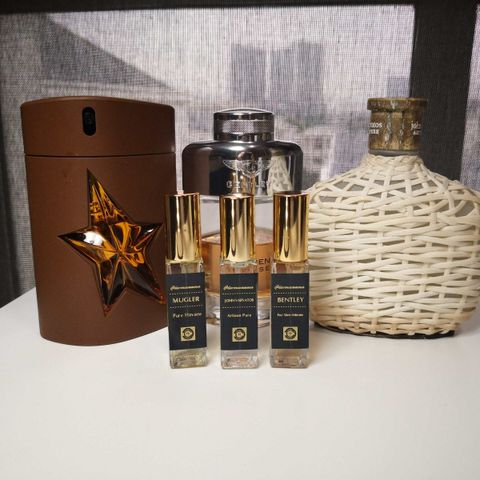Decant Sample Set - Chanel Les Exclusifs & Les Eaux Paris Fragrances –  Decoris Amora Perfume Decant