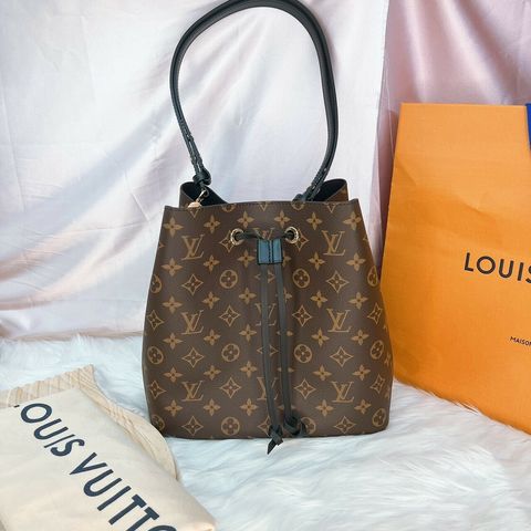 LINE_ALBUM_BV,PRADA’YSL, GUCCI_220923_165