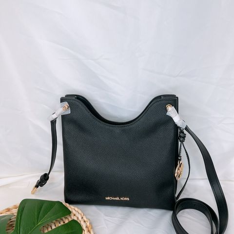 LINE_ALBUM_MK小側背包,無手提_231006_3