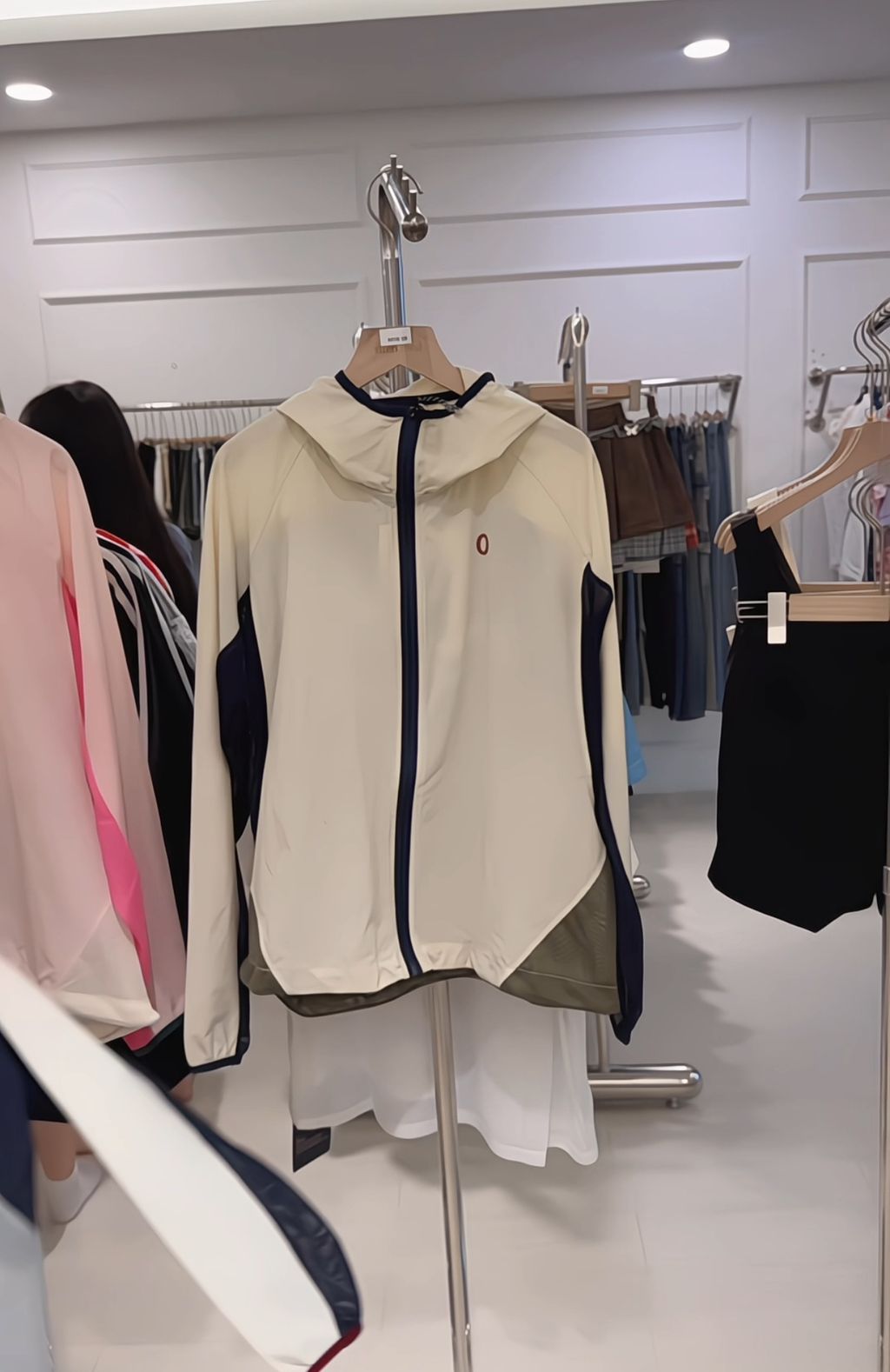 image_6A5CA8E9-2A41-43F1-BD8D-E8D36494AAD0_1753547235