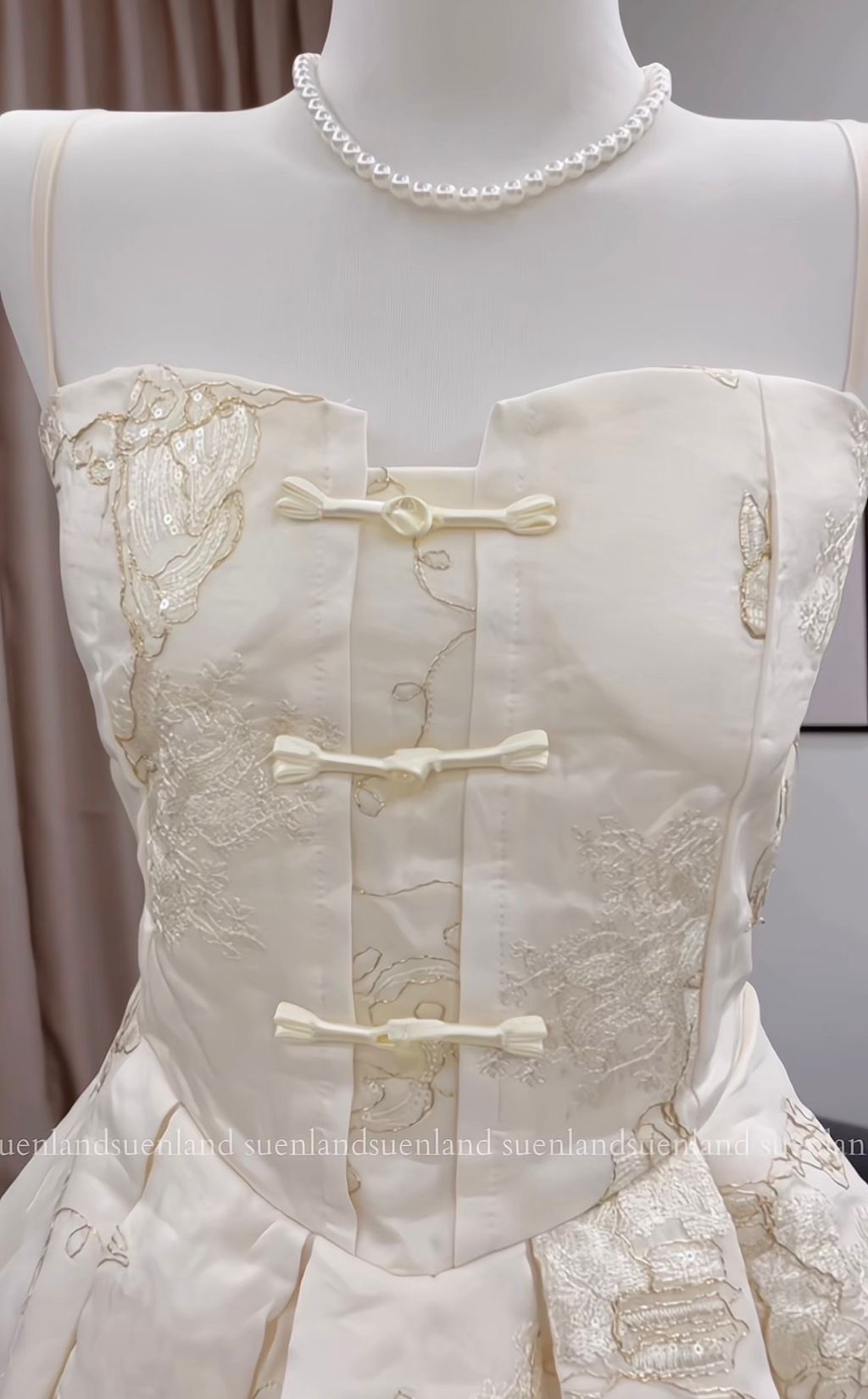 image_F4704F35-991A-4FF6-8FA9-23DF2C7AEEF9_1763822940