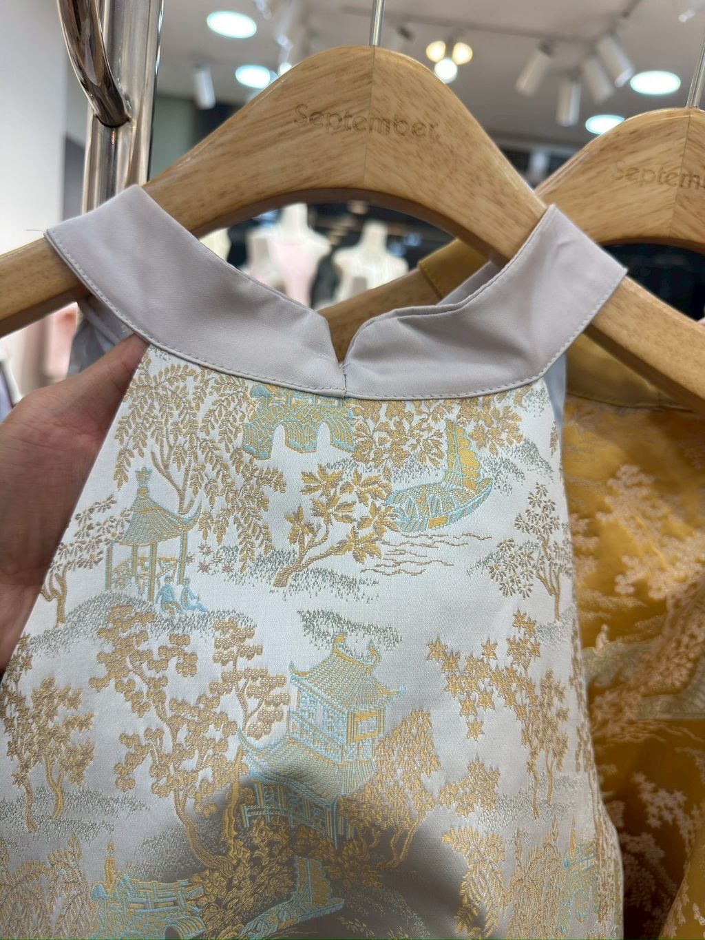 image_ADC85F01-F993-4940-AB96-517C1680E4F6_1764145501