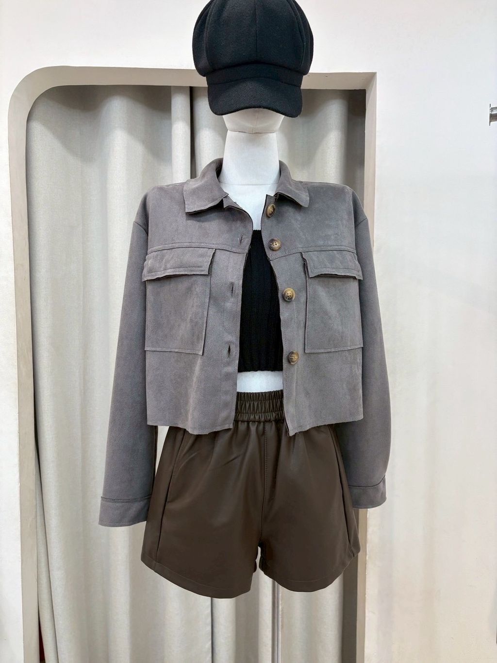 image_6E8A3BF4-1CBB-4952-A9C6-81F7D1AE5FBD_1764146160