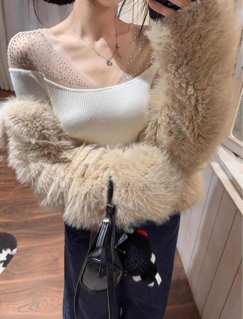 image_B9BA50E2-CE32-4CD2-B3E3-49FBA0413EA9_1765973063