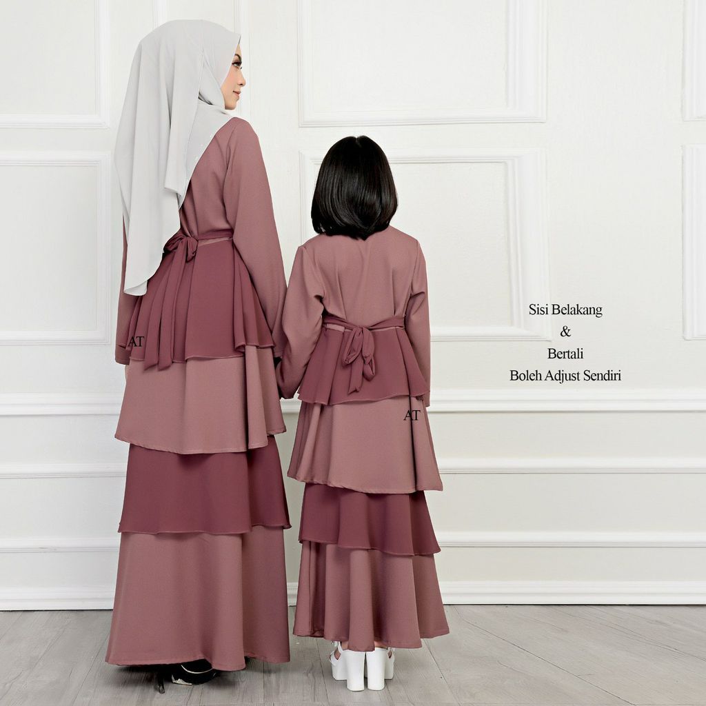 Backside Kurung Aisy butik bella muslim boutique baju kurung moden muslimah jubah dress nursing blouse kebaya kebarung