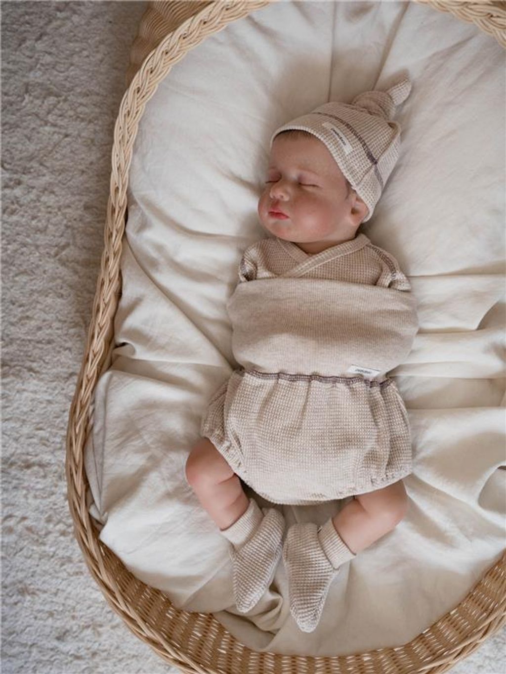 5e8fd937-bf08-4b3e-9a9b-92f2a845860a