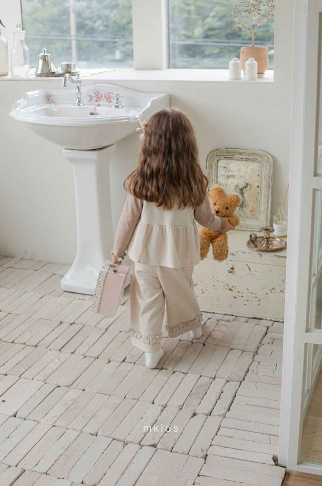 image_B65100BD-B2BE-460E-90F3-57269C7D33EE_1761641742