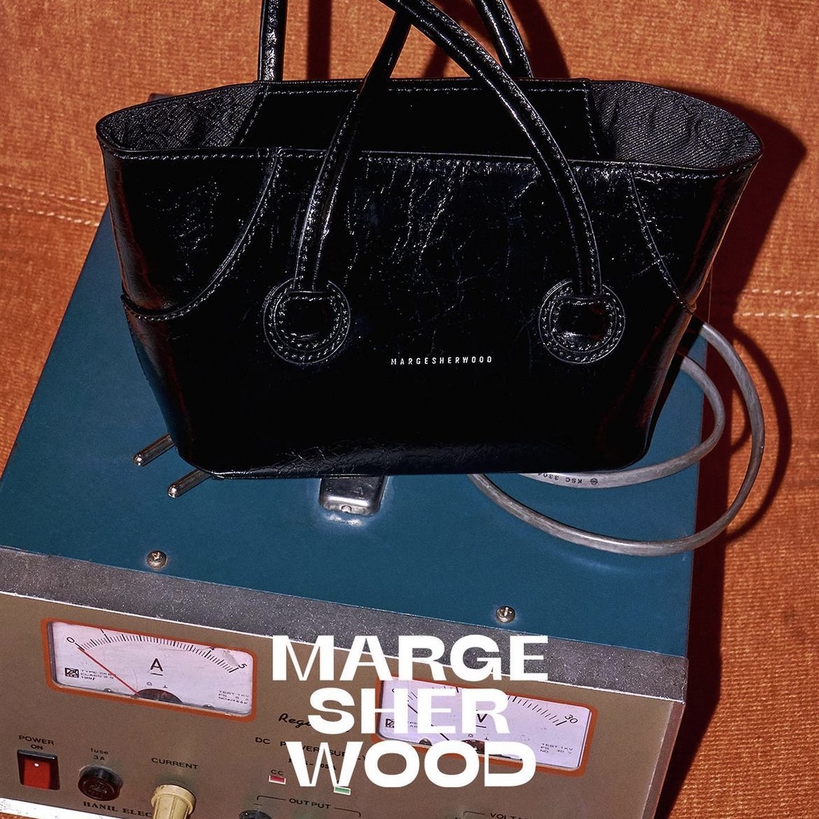 Margesherwood / OUTPOCKET HOBO BAG ( 3 colors ) – Leeleven