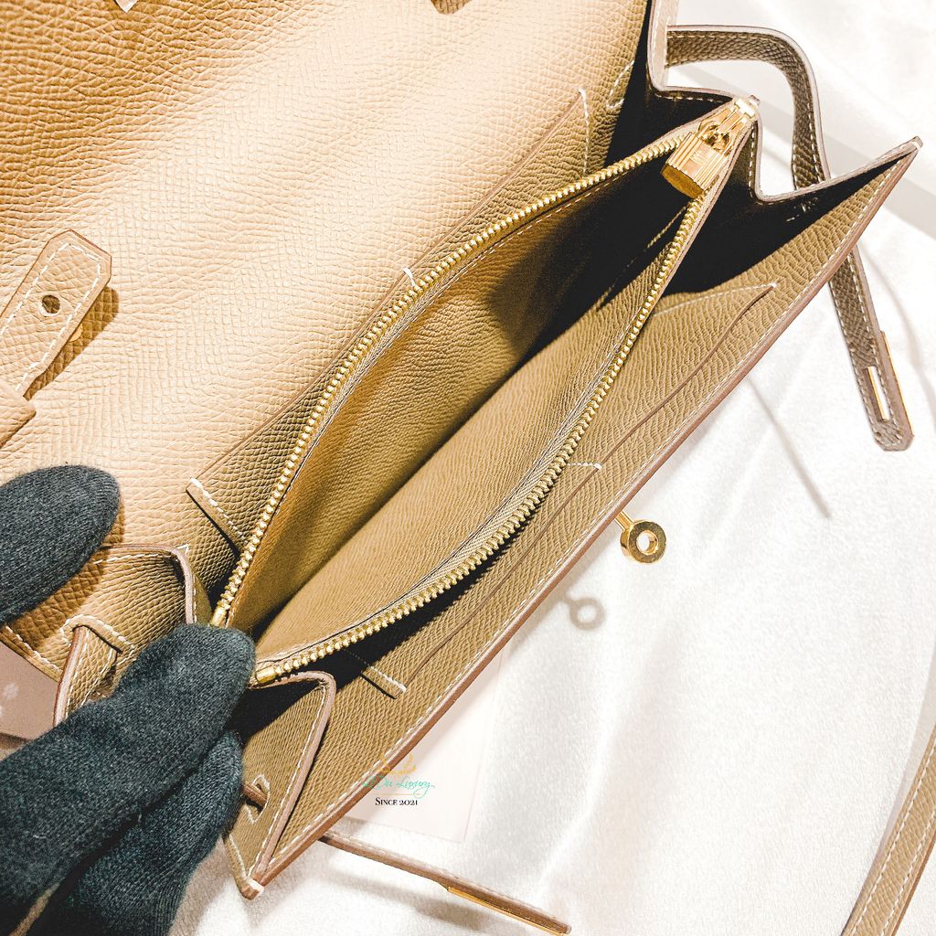 44C98B50-F994-4541-9329-DACB5F6885A3