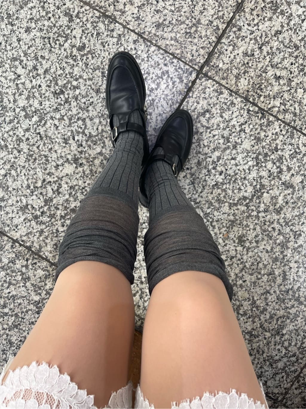 羅紋上層堆堆中筒襪｜18 深墨灰 2