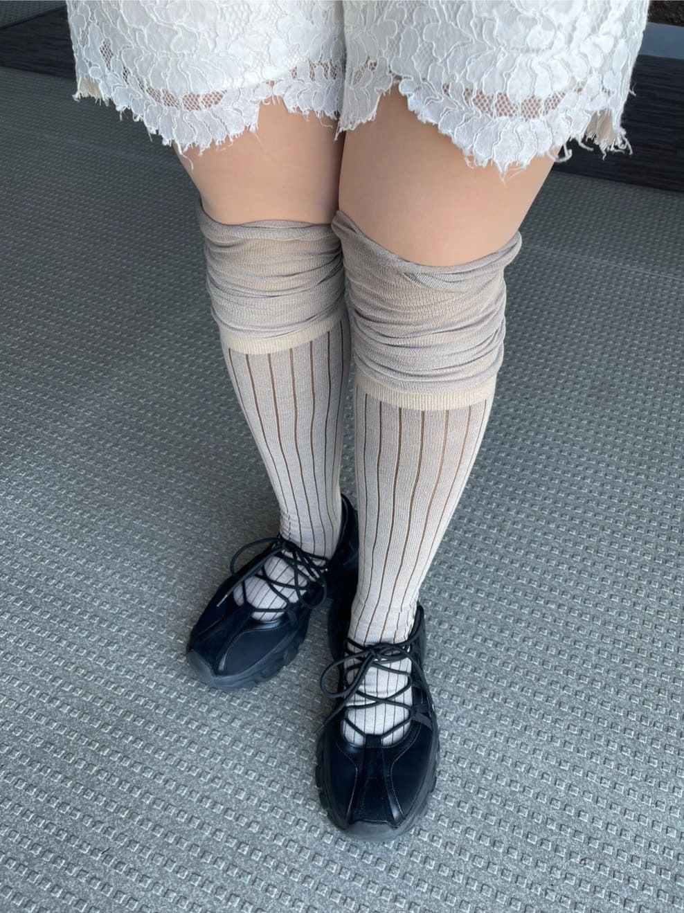 羅紋上層堆堆中筒襪｜21 灰杏色