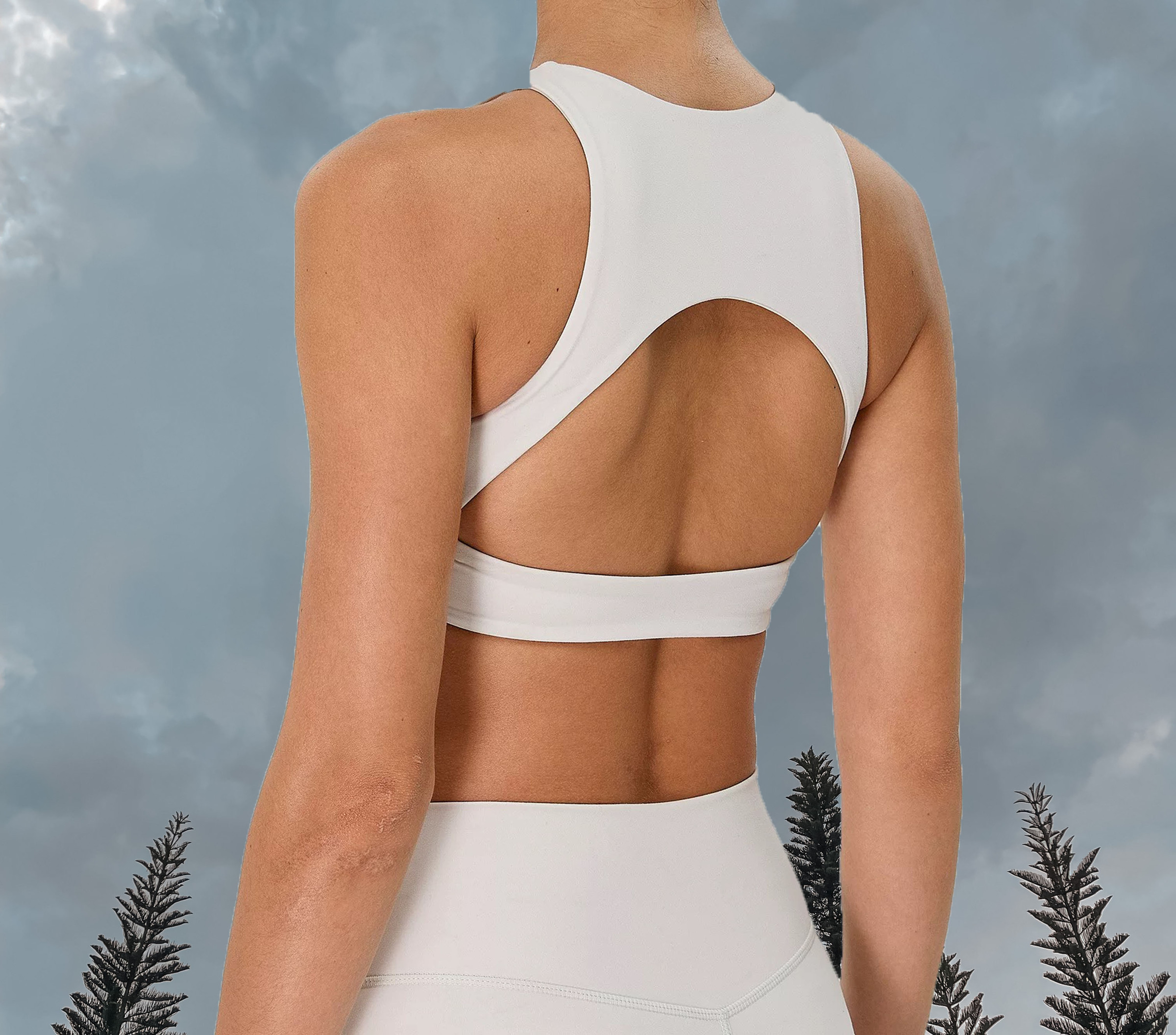 SoftMotion Hyrox Sports Bra - Off White (4)