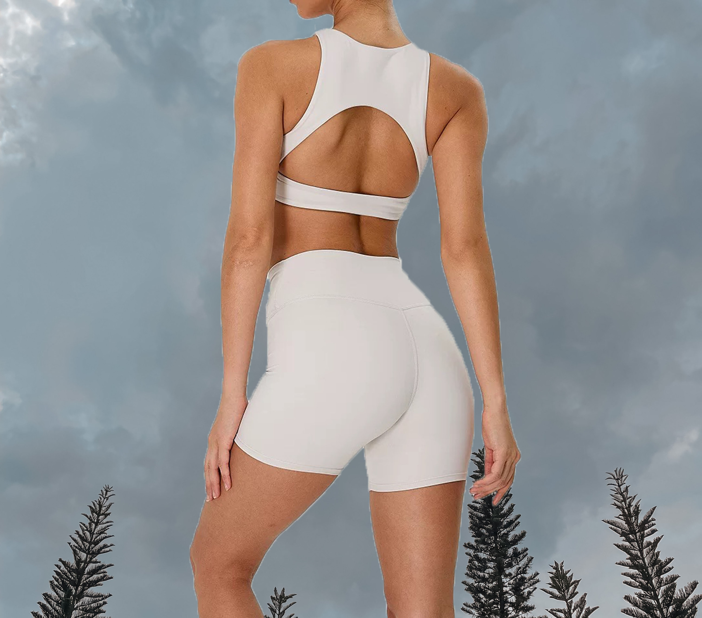 SoftMotion Hyrox Sports Bra - Off White (2)
