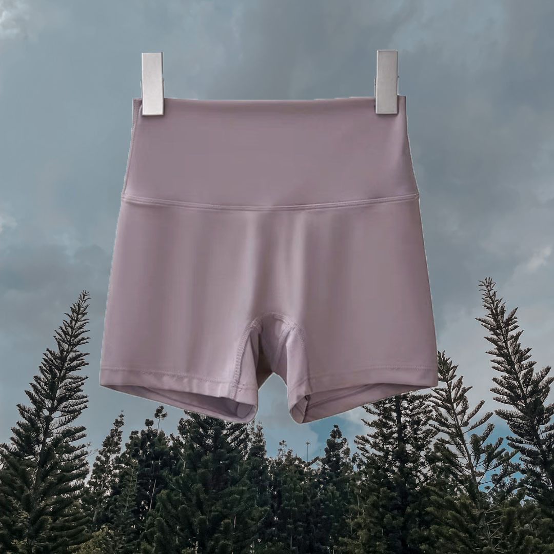 Lyra Shorts Purple Haze
