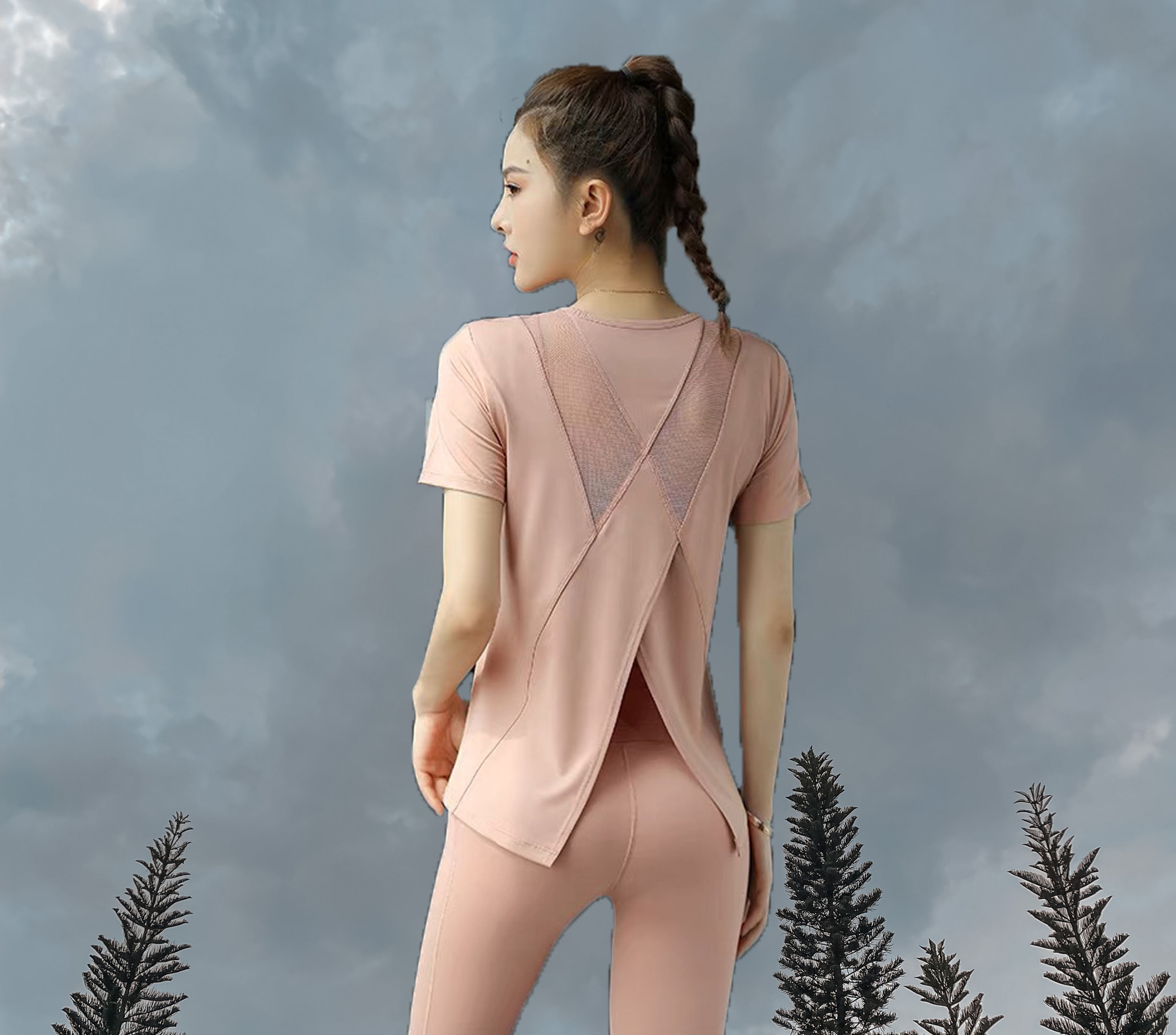 Split Back Tee Light Pink Model Back