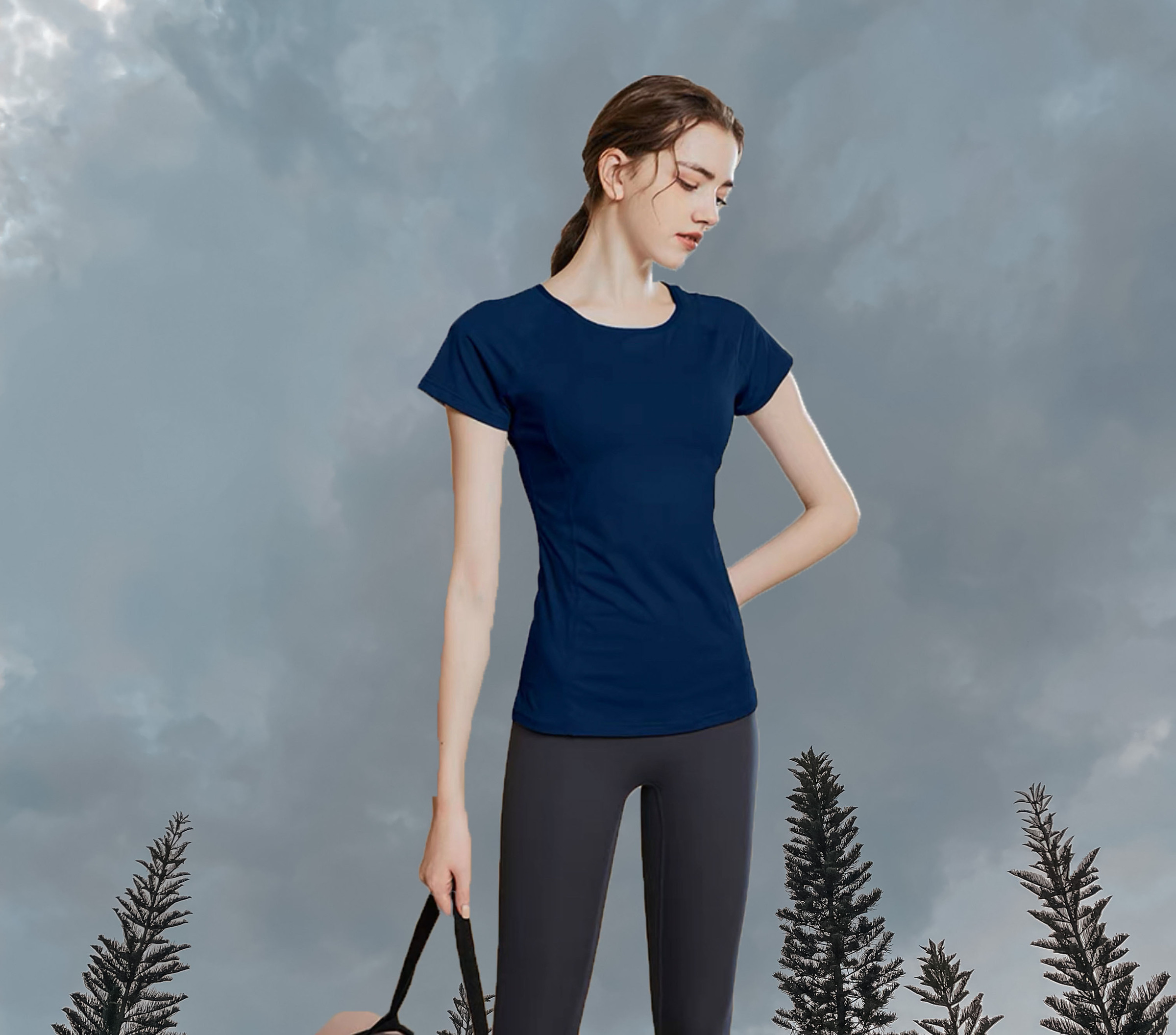 Jaclyn model active tee dark blue