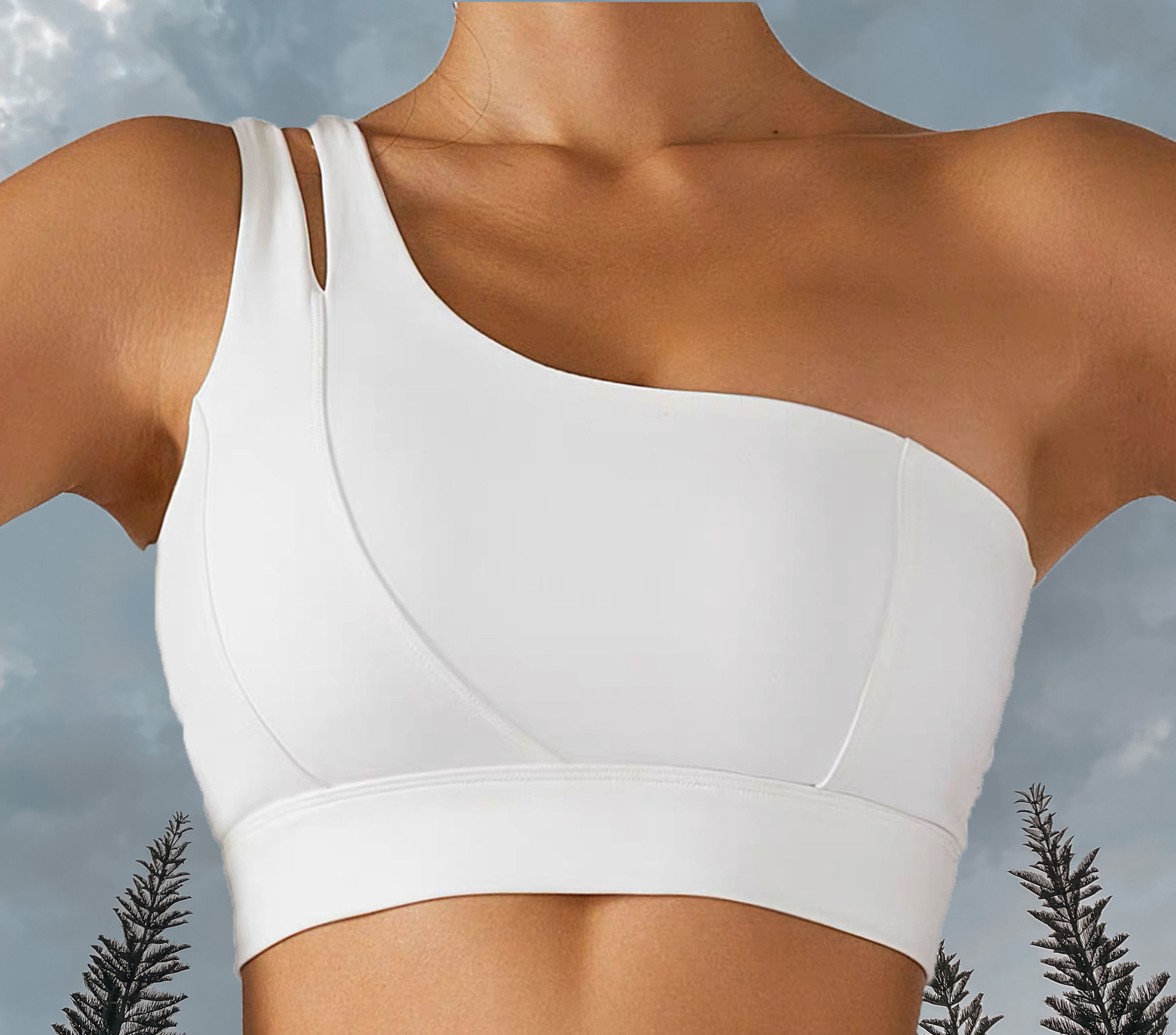 Charlotte Toga Sport Bra White - Closer View