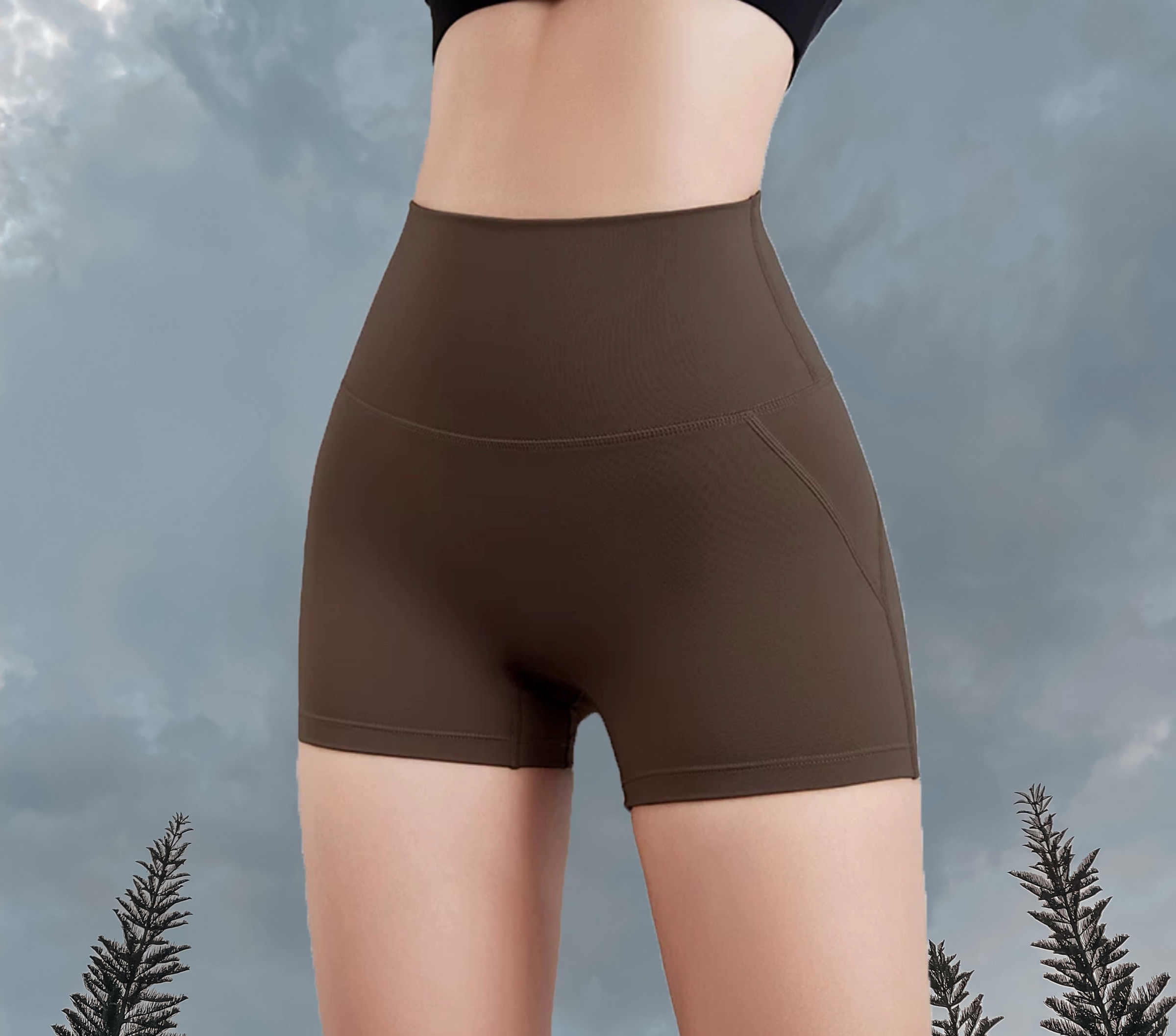 Charlotte Tight Shorts Taupe- Front