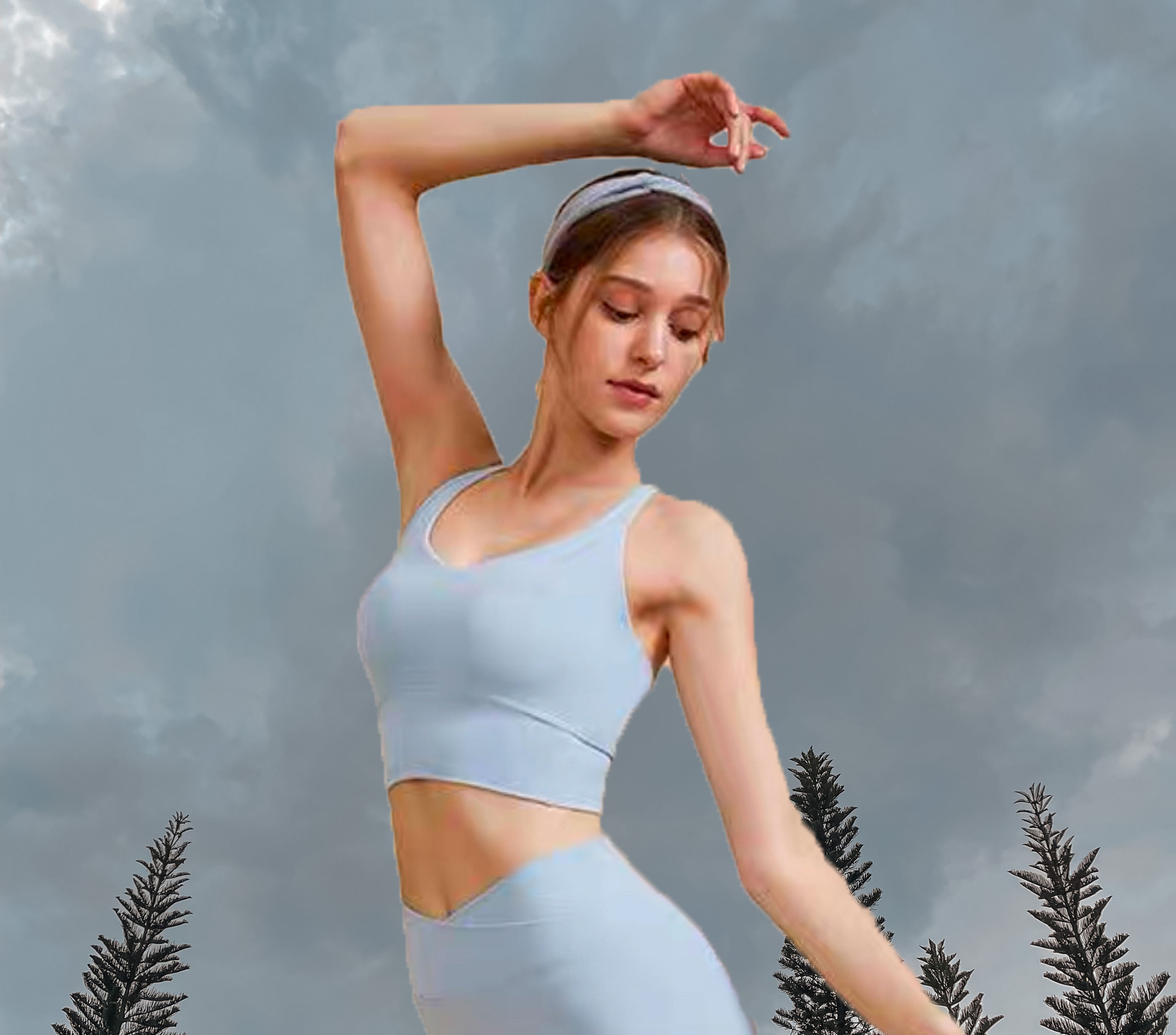 Luna Sport Bra - Snow Blue (Front)
