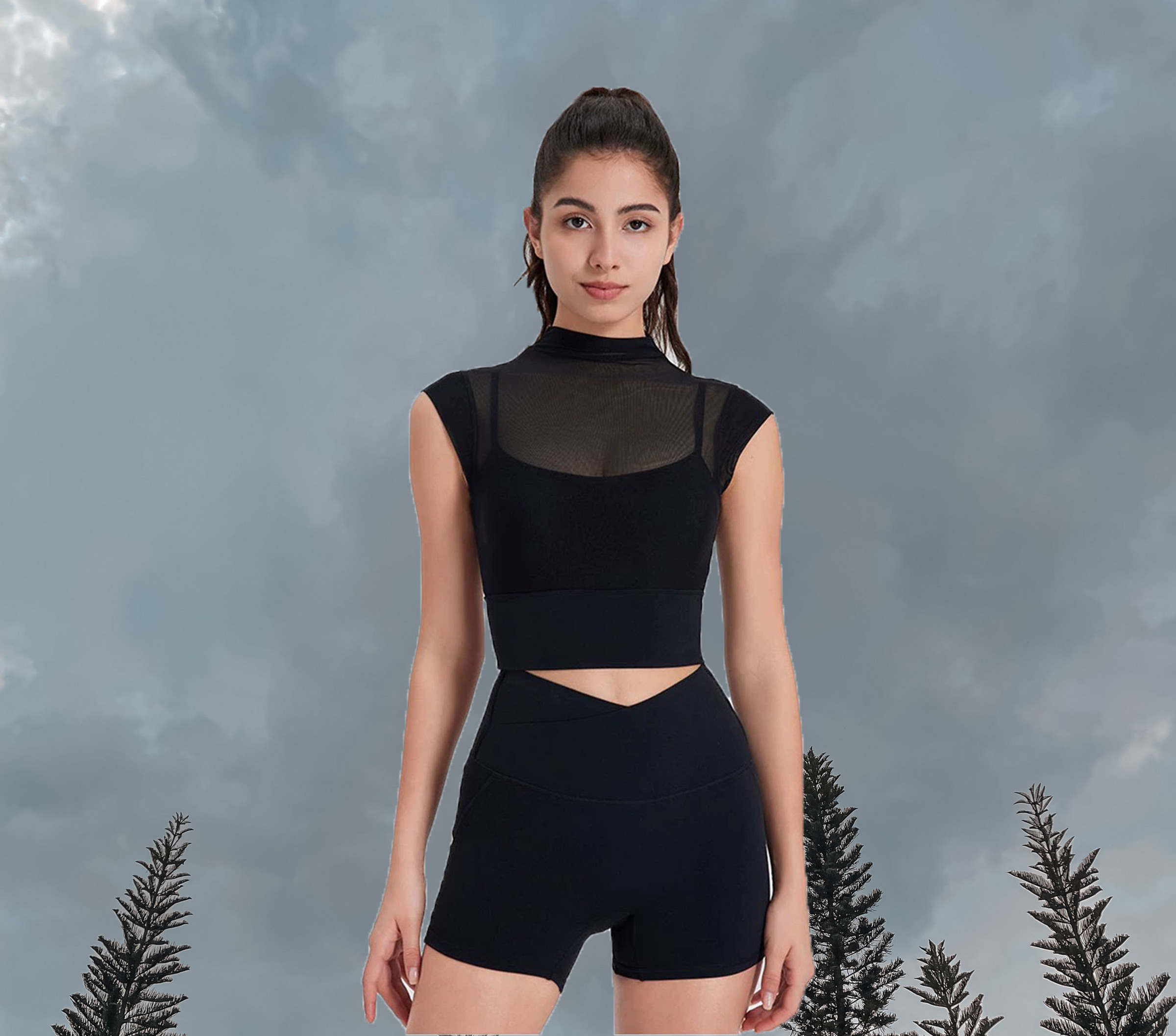 Elina Top Padded in Black (Front 1)