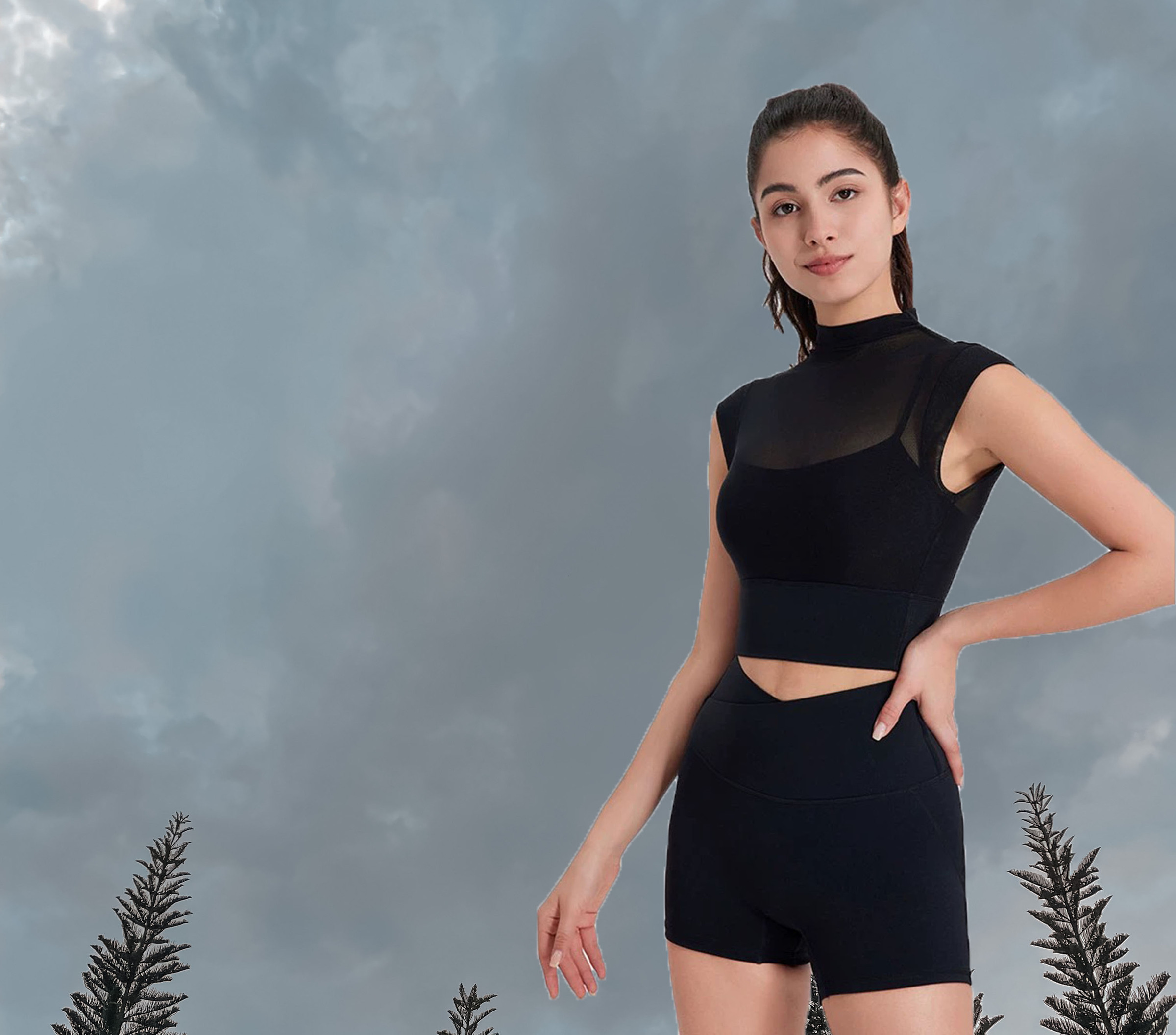 Elina Top Padded in Black (Front 2)