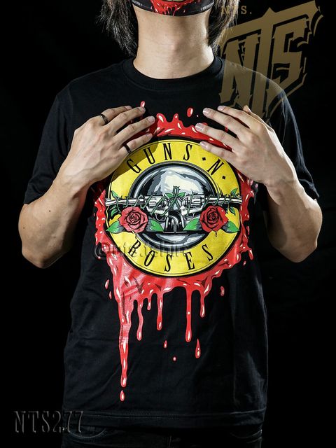 FB 16R277 GUNS N ROSES.jpg