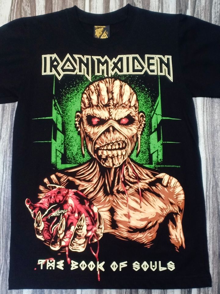 15R262 IRON MAIDEN-1