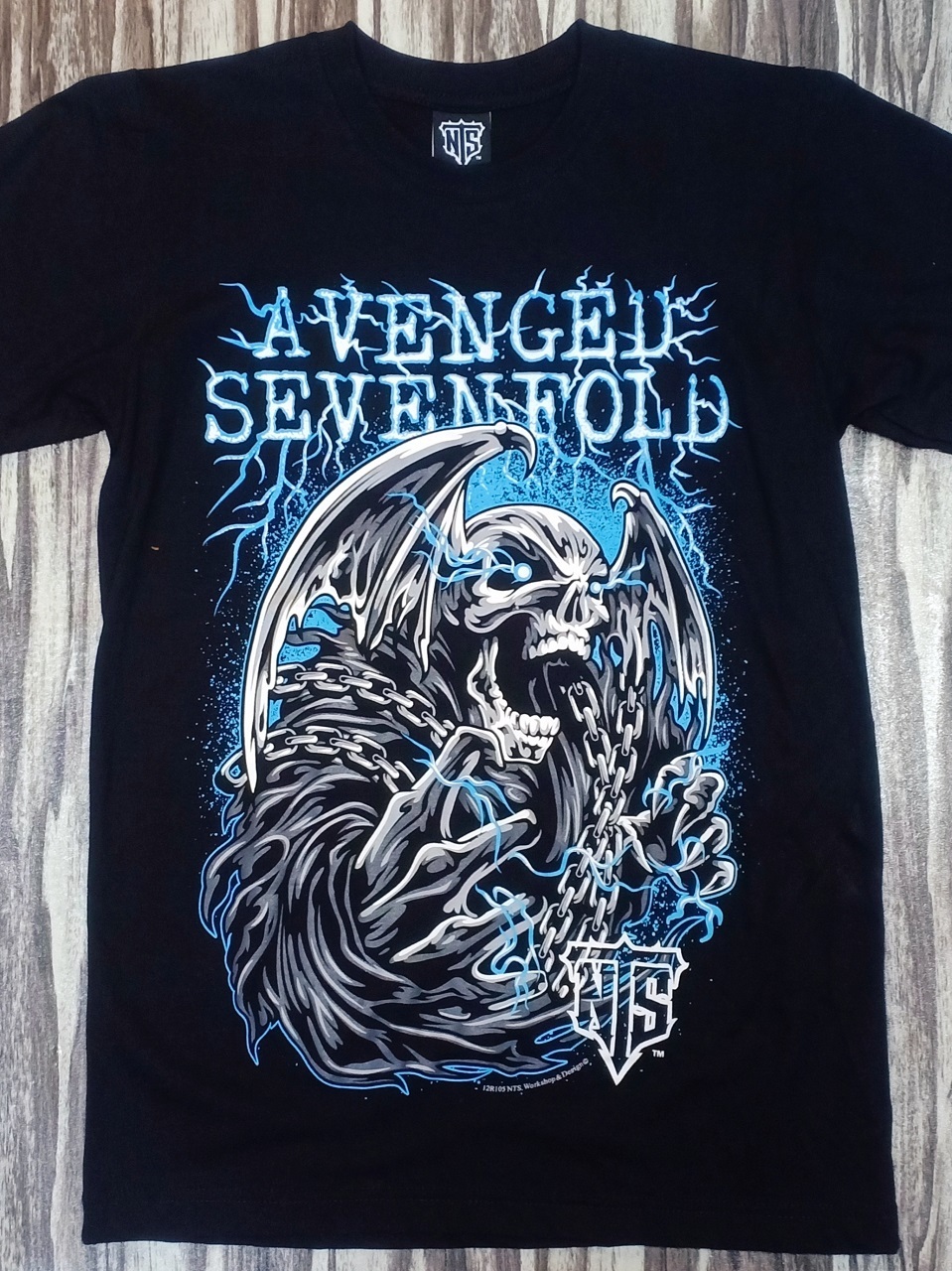 HIGH BLACK T-SHIRT TYPE TYPE NEW – SEVENFOLD NEW COLLECTABLE GRADE MOAI AVENGED PREMIUM METAL HEAVY ORIGINAL TIMBER COTTON SILK LIGHTNING SYSTEM NTS SCREEN QUALITY A7X SPEED ROCK SYSTEM 12R105 CHAIN BAND