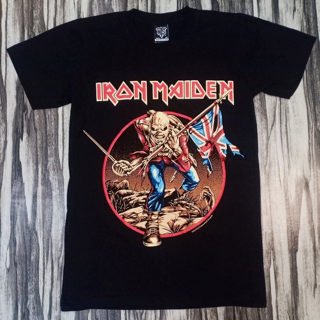 16R279 NTS TSHIRT IRON MAIDEN BRITISH HEAVY METAL ROCK BAND FLAG TROOPER  PEACE OF MIND NEW TYPE SYSTEM COTTON T-SHIRT – PREMIUM GRADE BLACK TIMBER  NEW TYPE SYSTEM MOAI SPEED HIGH QUALITY