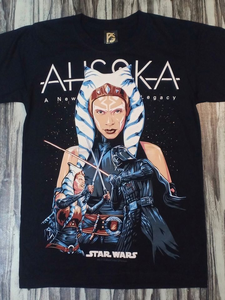 PG87 AHSOKA STAR WAS 1280 NO WM 1